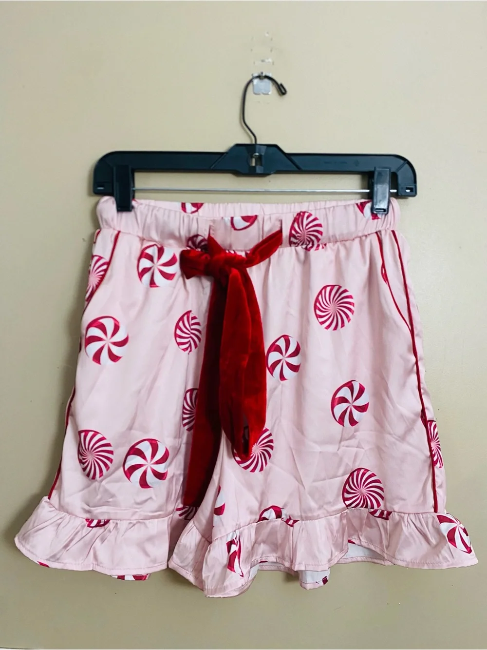 Fantastic Fawn NWT Pink & Red Peppermint Print Satin PJ Set Velvet Red Trim SM